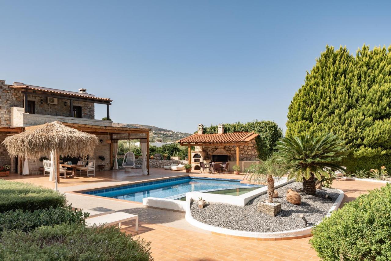 Agnes Villa, Unrivalled Living With Private Pool, By Thinkvilla Пиги